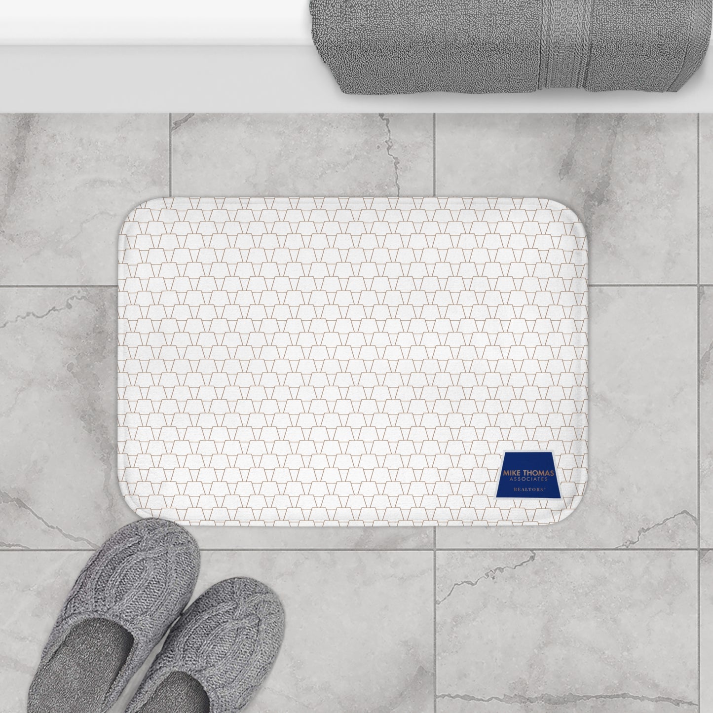 Elegant Geometric Bath Mat for Luxe Bathrooms, Chic Home Decor, Stylish Gift for Housewarming, Modern Geometry, Soft Bath Rug
