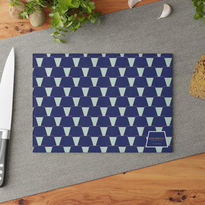 Stylish Glass Cutting Board - Modern Kitchen Decor, Gift for Chefs, Housewarming, Wedding, Minimalist Design
